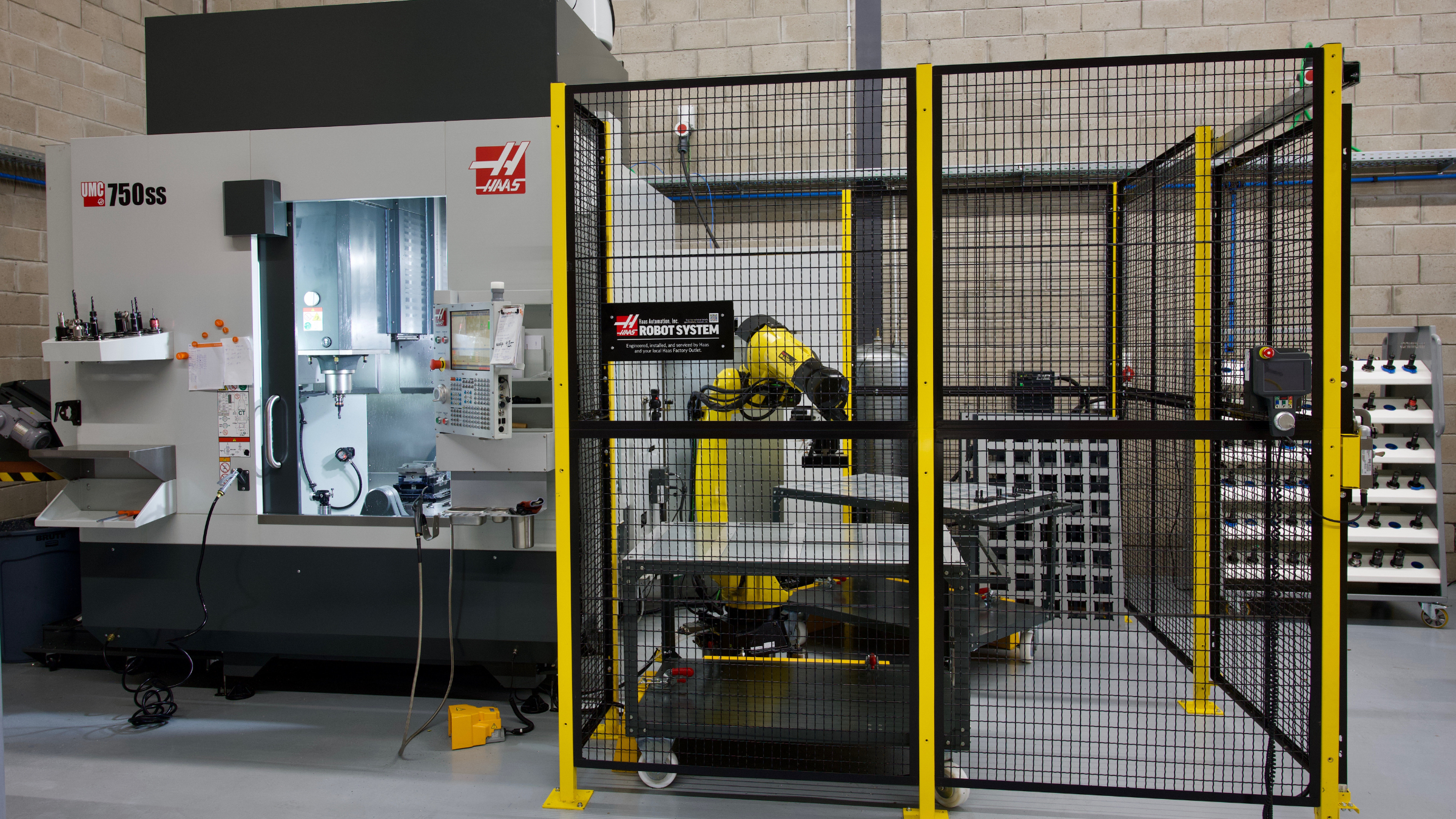 HAAS UMC750SS